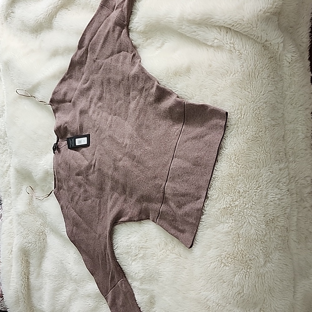 Banana Republic beige off-the-sholder sweater - S